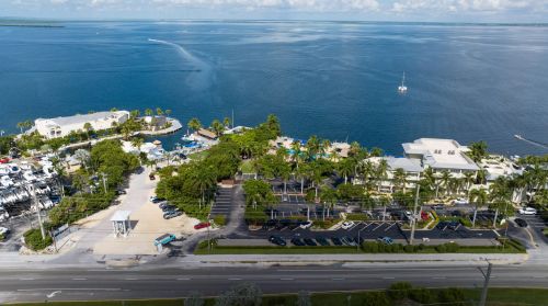 120 1st St, Key Largo FL  33037-4856 exterior
