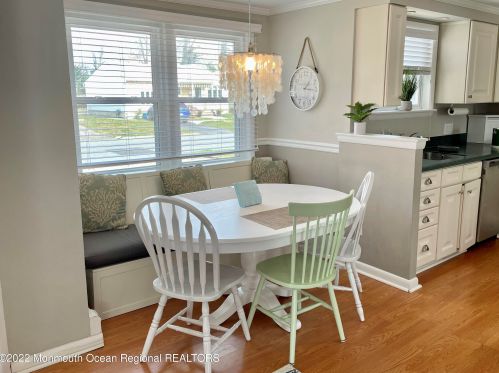 524 Delaware Ave, Point Pleasant Beach NJ  08742-4005 exterior