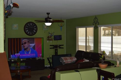 1063 Harrier St, Perris CA  92571-3527 exterior