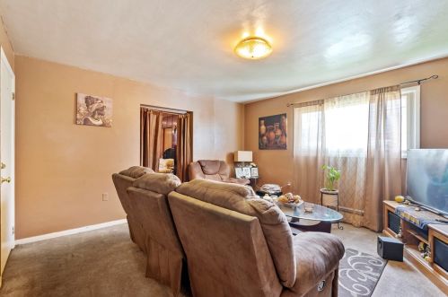 2962 Glenmawr St, Pittsburgh PA 15204-1452 exterior