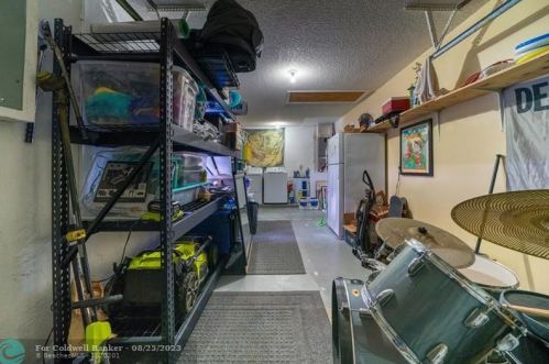 10100 Boynton Pl Cir, Boynton Beach FL  33437-2612 exterior