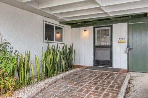 5526 Conrad Ave, San Diego, CA 92117-2332
