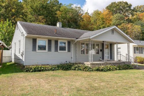 816 Woodhill Dr, Chillicothe, OH 45601-1364