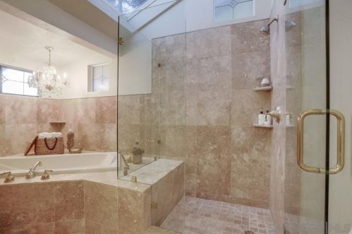 3106 Circa De Tierra, Encinitas CA  92024-6905 exterior