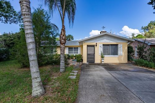 32125 Mark Ave, Tavares, FL 32778-4634