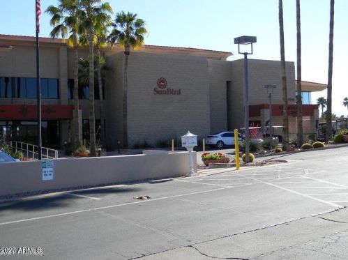 1935 Torrey Pne Ln, Chandler AZ  85249-3876 exterior