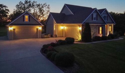 179 Hickory Meadows Ln, Liberty Township, OH 45036