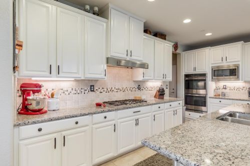 205 Tillman Ct, Folsom CA  95762-9571 exterior