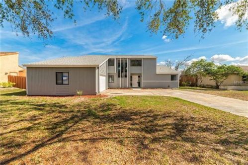 5435 Bay Lagoon Cir, Orlando, FL 32819-7421
