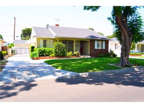 10749 Grovedale Dr, Whittier, CA 90603-2826