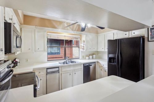 645 Davis Rd, League City TX  77573-2848 exterior