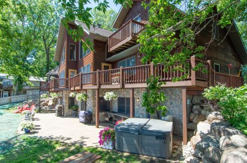 8784 Mogensen Shores Rd, Brainerd MN  56401-1384 exterior