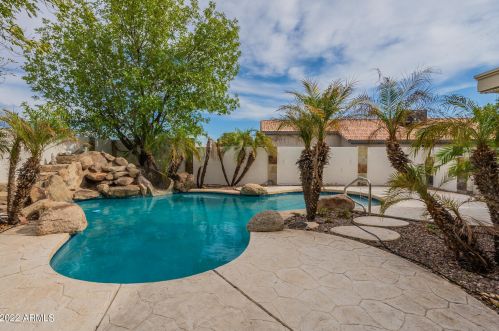 21223 30 Ave, Phoenix AZ 85041-9303 exterior