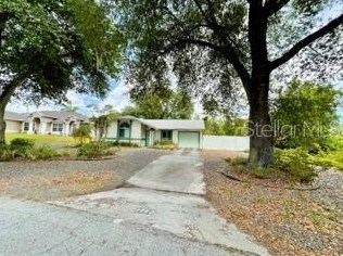 1780 Whipple Dr, Deltona, FL 32738-4466