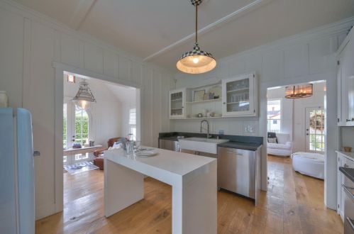 238 Park St, Del Monte Park CA  93950-3334 exterior