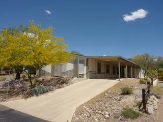 2361 Flying Q Ln, Tucson, AZ 85713-6730