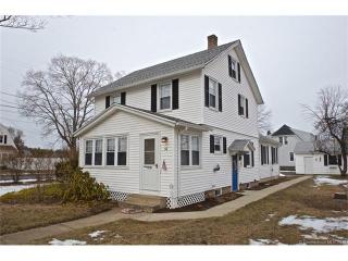 55 Broad St, Plainville, CT 06062-2234