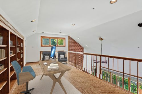 2921 Paget Ct, Thiensville WI  53092-2320 exterior