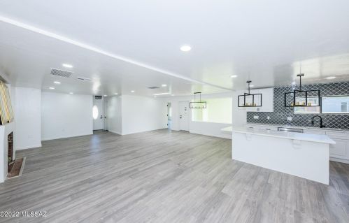 341 Tucson Blvd, Tucson AZ 85713-2065 exterior