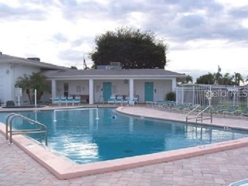 34202 Canal Dr, Pinellas Park FL  exterior