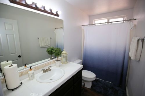 1095 Megan Ct, Templeton CA  93465-4051 exterior