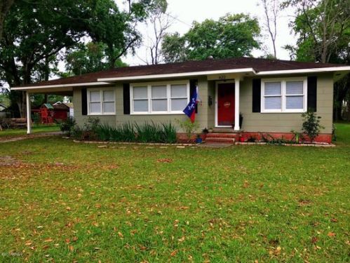 622 Lucy St, Jennings, LA 70546-4430
