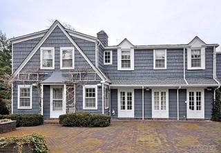 171 Ocean Ave, Woodsburgh, NY 11598-1457