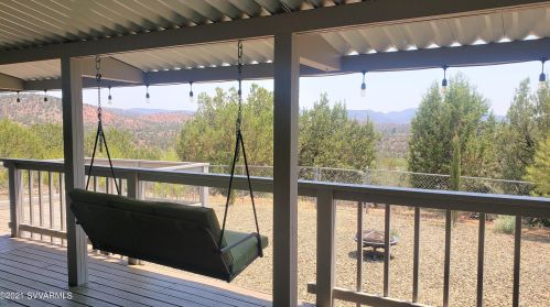 135 Sunset Hl Dr, Sedona AZ 86336-9783 exterior