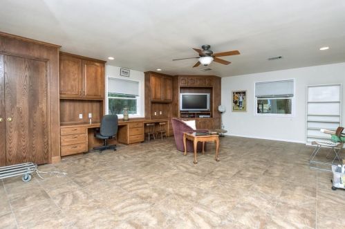 116 Vly Vw Rd, Georgetown TX 78633-9574 exterior