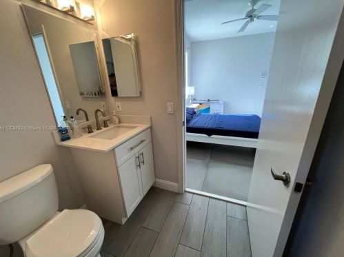 1231 179th Ave, Hollywood FL  33029-3162 exterior