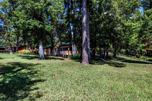 227 Sassafras Dr, Chita TX  75862-6812 exterior