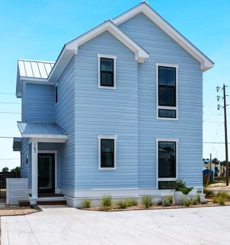 163 Gulf Beach Dr, Saint George Island, FL 32328-2810