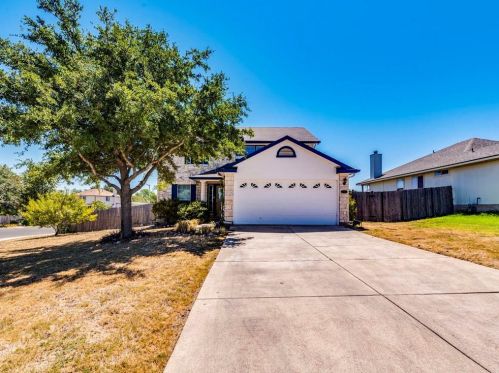 111 Langely, Uhland, TX 78640-5492