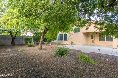 20320 82 Ln, Peoria AZ  85382-5483 exterior