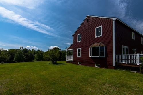 56 Bryant Rd, Belmont NH  03220-3626 exterior