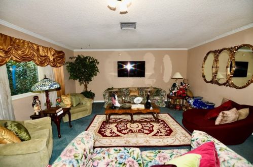 2128 Herrington Ave, San Bernardino, CA 92411-1335
