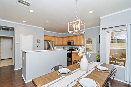 1285 Early Blue Ln, Beaumont CA  92223-2020 exterior