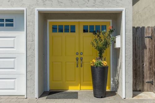 1719 Stanford Ave, Redondo Beach, CA 90278-2741