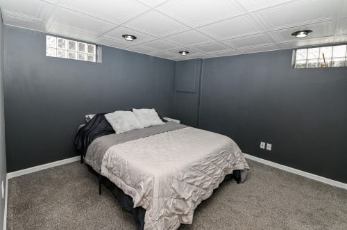 3758 Autumn Rd, Covington KY 41018-2741 exterior