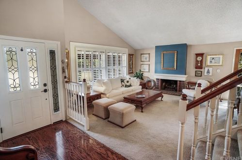 24009 Mill Valley Rd, Santa Clarita, CA 91355-2931