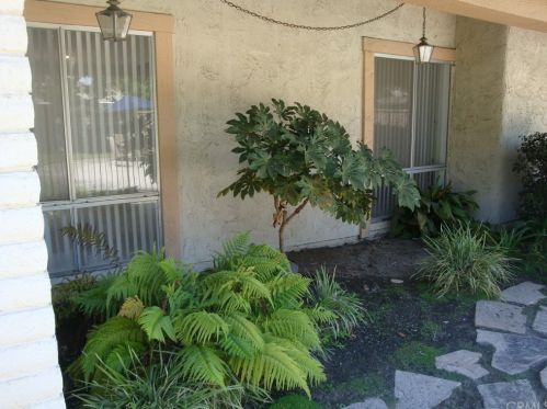 10532 Stanley Ln, Garden Grove, CA 92840-2032