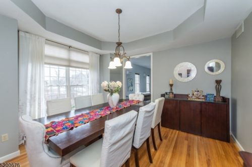 8 Jenny Ln, Wantage NJ  07461-4550 exterior