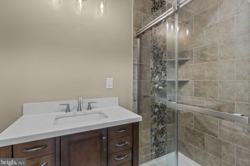 250 Shady Ln, Carlisle PA  17013-1637 exterior