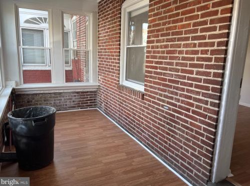 104 Clayton St, Wilmington, DE 19805-3518