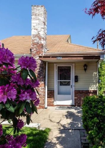 1547 Berkshire Ave, Pittsburgh, PA 15226-2475