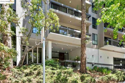 625 El Dorado Ave, Oakland CA  94611-5080 exterior