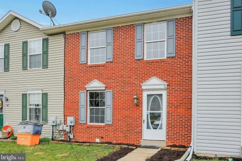 56 Gala, Littlestown, PA 17340-1146