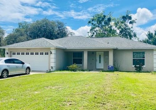 38610 Line St, Umatilla, FL 32784-8927