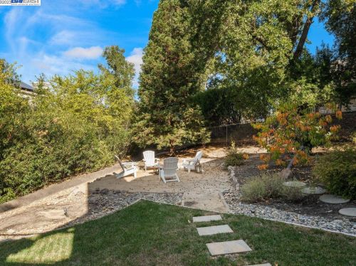 56 Pulido Ct, Danville CA  94526-1624 exterior