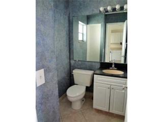 1701 Washington St, Hollywood FL  33020-6122 exterior